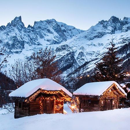 Auberge De La Maison Courmayeur Exteriér fotografie
