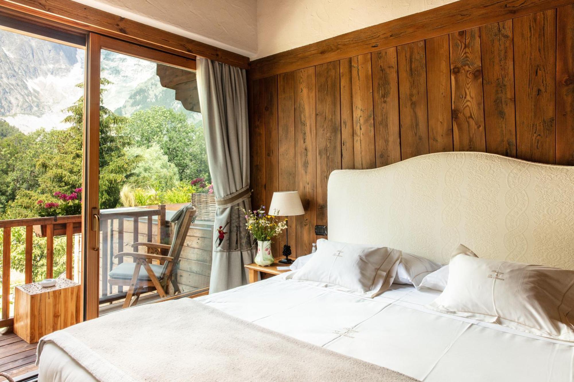 Auberge De La Maison Courmayeur Exteriér fotografie