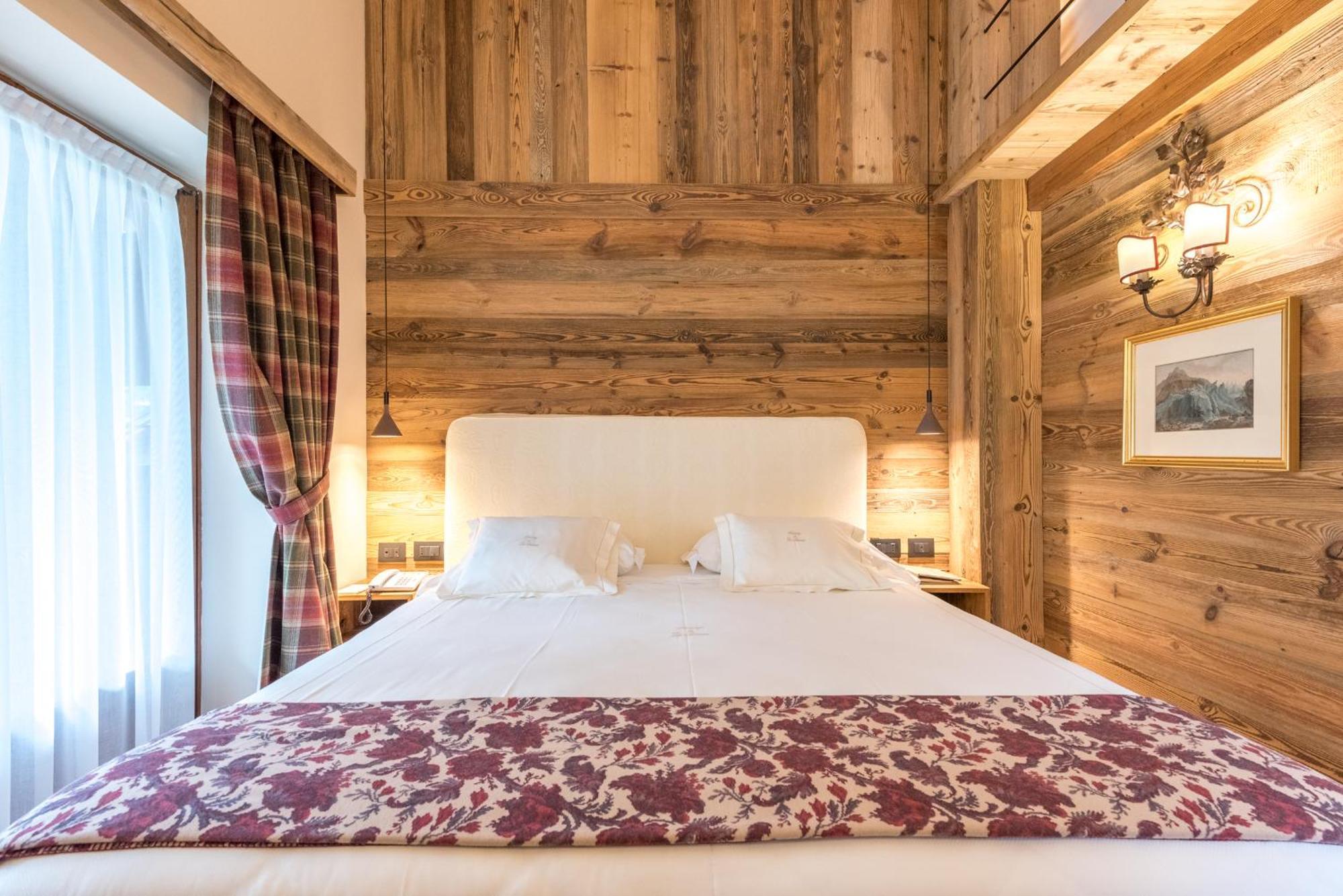 Auberge De La Maison Courmayeur Exteriér fotografie