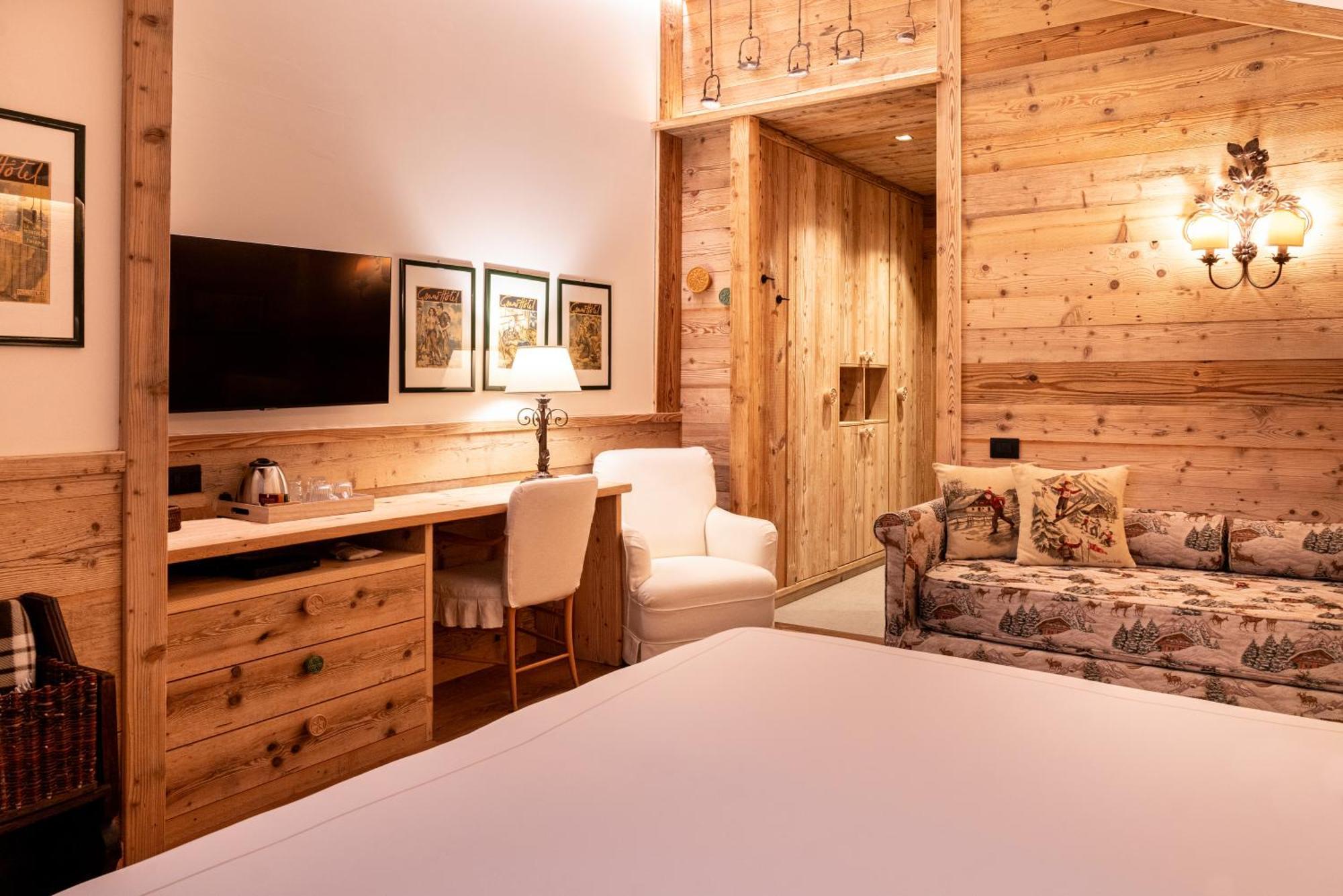 Auberge De La Maison Courmayeur Exteriér fotografie